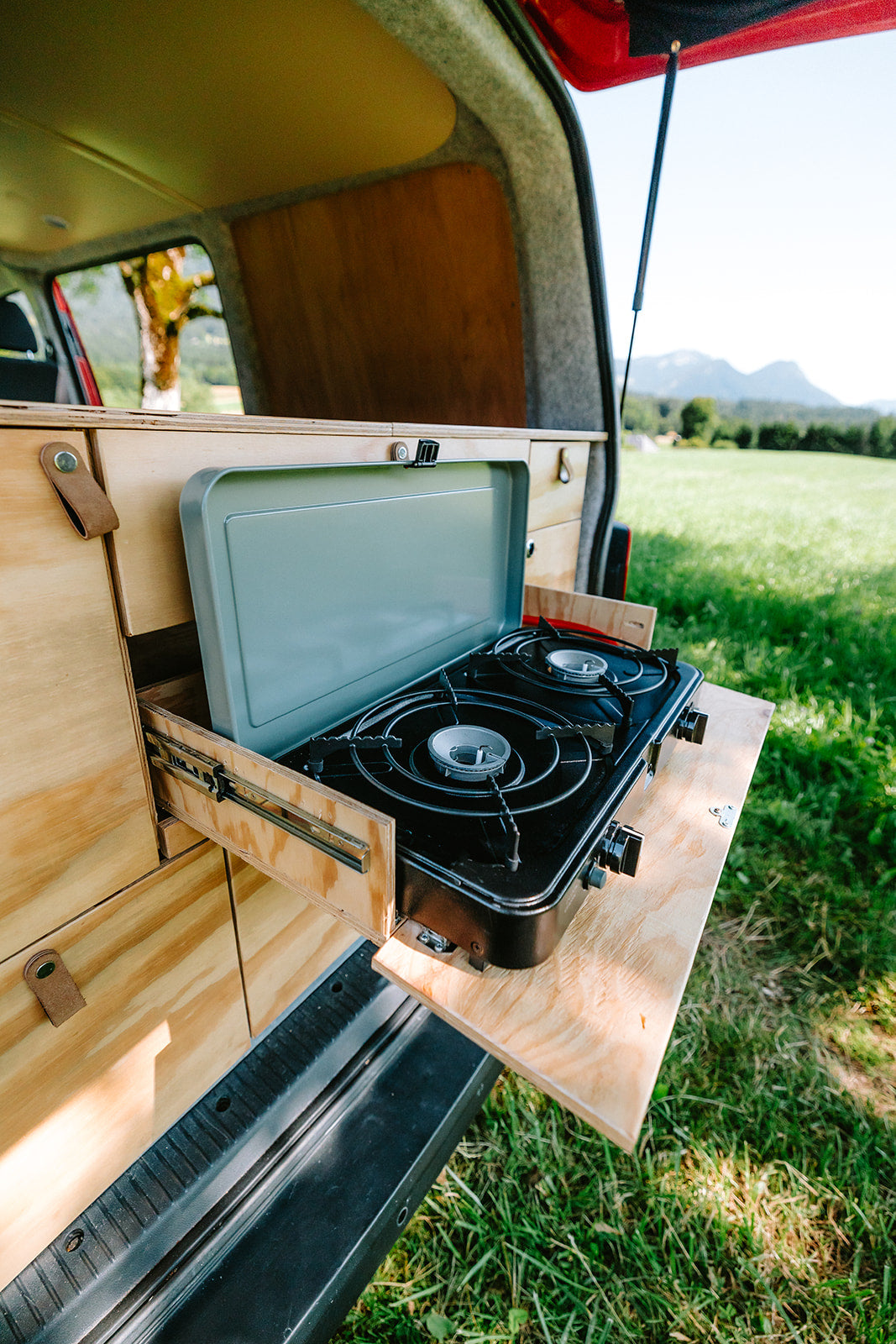 Van duo