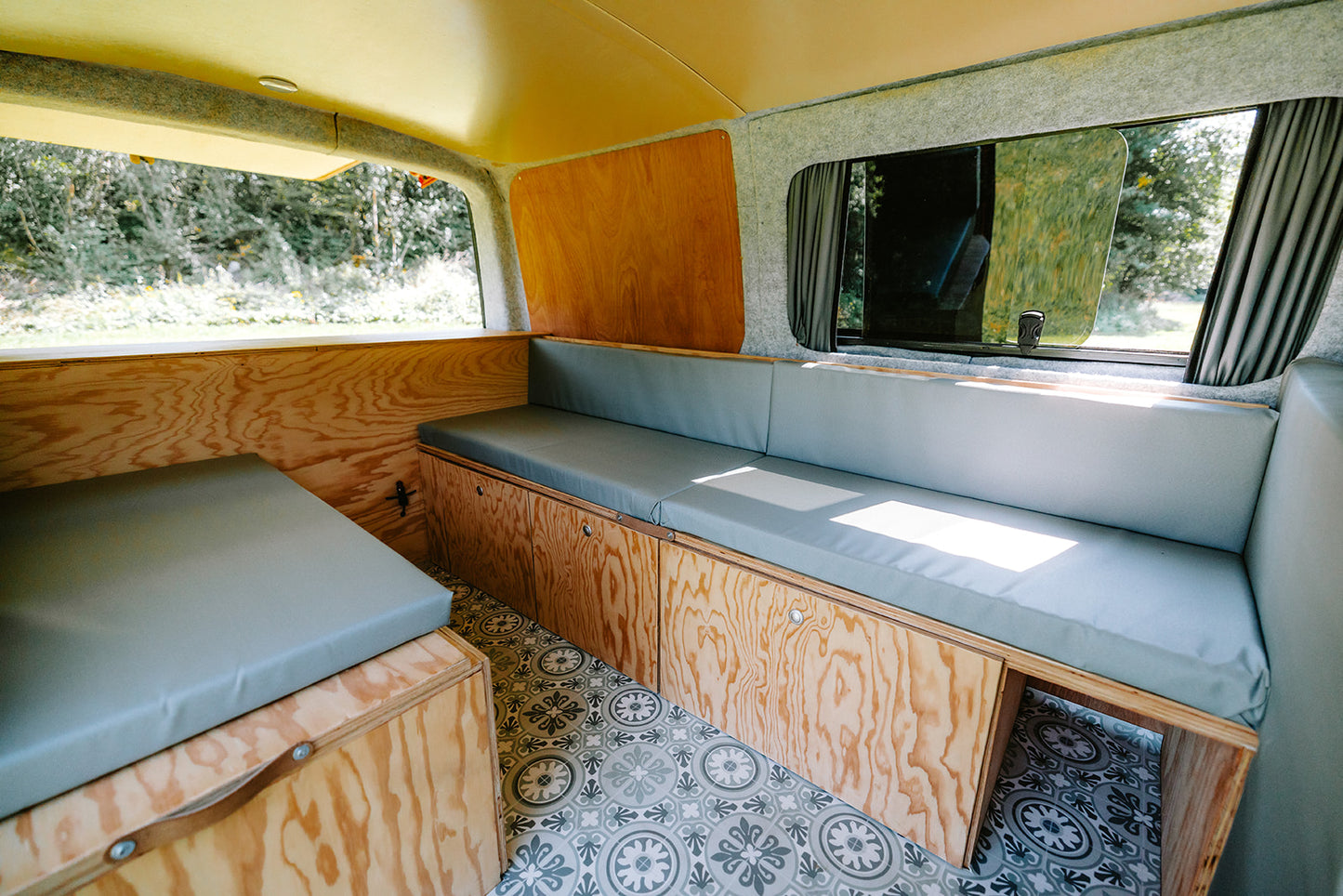 Van duo